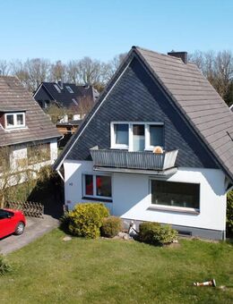 Sofort verfügbar - Einfamilienhaus mit großem Garten - Lübeck