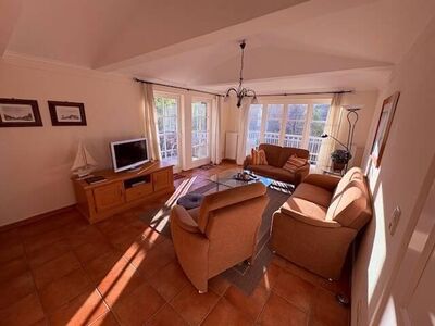 Großzügige Ferienwohnung in Kühlungsborn - nur einen Steinwurf von der Ostsee entfernt.