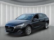 Hyundai i30 cw Kombi Passion Plus 1.4T*LED Navi R-Kam SHZ - Ruhstorf (Rott)