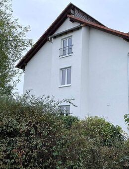 Exklusives Reiheneckhaus mit architektonischer Raffinesse in ruhiger Feldrandlage - Groß Zimmern