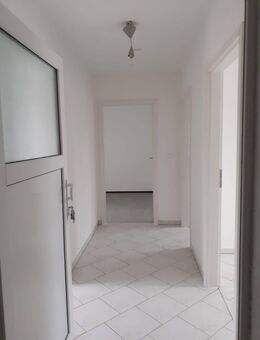 Schöne renovierte 2 Raumwohnung - Zerbst (Anhalt)