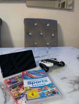 Nintendo switch oled mit 2 spiele - Gunzenhausen