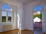 3 Zimmer mit Einbauküche und Balkon mit Schlossblick - Greiz