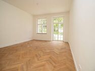 Kernsanierter Altbau! 2-Zimmer-Wohnung zum Erstbezug - Haar