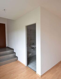 EBK kann übernommen werden! Großzügige 2-Zimmer-Whg mit Balkon in MG - Mönchengladbach