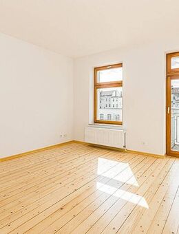 Großzügig & hell - 2 Zimmer mit Aufzug im Denkmalhaus - Leipzig