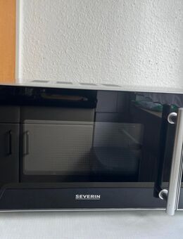Schöne Mikrowelle von Severin - Witten