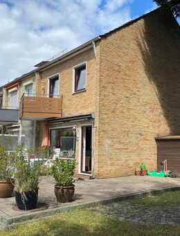 Reihenendhaus mit Potential u. wunderschönem Garten zu verkaufen - Schenefeld (Landkreis Pinneberg)