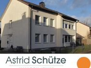 Borgholzhausen: gepflegtes Ein-Zweifamilienhaus mit vielen Extras - Borgholzhausen