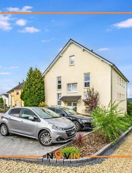 Duplex Wohnung mit 3 Schlafzimmern in Perl zu verkaufen mit Balkon und Blick auf Weinberge - Perl