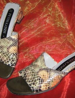 NEU * Pin-up Style * Kr.ko- Leder * Pantoletten * Slipper * Sandaletten * Sandalen * Schuhe "Peter Kaiser" Gr. 4 * 36,5 * 36½ * khaki- grün * terra * - Riedlingen