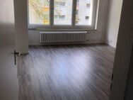 Hereinspaziert !!! moderne Wohnung m. Balkon Nähe Klinik - Itzehoe