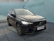 Volvo XC60, R Design, Jahr 2021 - München