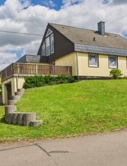 Bungalow mit Keller und Ausbaupotenzial in Ruhelage. - Holsthum