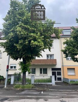 Attraktives Mehrfamilienhaus in Mannheim-Käfertal: Zentrale Lage, großes Potenzial und hervorragende Investitionsmöglichkeit - Mannheim