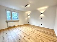 Freie und neu renovierte 3 Zimmer Wohnung mit beheizbarer Loggia - Landshut