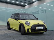 MINI Cooper, , Jahr 2022 - München