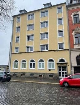 schöne kleine Wohnung mit großem Balkon - Plauen