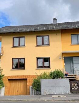 Geräumige 3-Zimmerwohnung mit Balkon und Garage in ruhiger Lage von Westerburg - Westerburg
