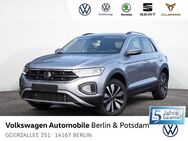 VW T-Roc, 1.5 TSI Move, Jahr 2023 - Berlin