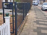 Komplettpaket! 20m Doppelstabmattenzaun H-1,23, 6/5/6, inkl. Gartentür - Bremerhaven