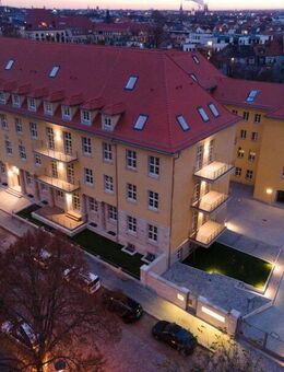 Individuelle 4-Zi.-Maisonette-Whg. mit Balkon, Terrasse u. attrakt. Ausstattung im Paulusviertel - Halle (Saale)