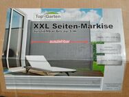 Nagelneue graue Seitenmarkise - Paderborn