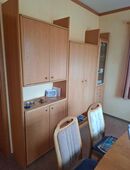 Esszimmerschrank - gut erhalten / ggf. mit Tisch und 6 Stühle in 55545