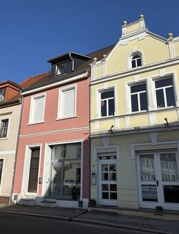Charmantes Wohn- und Geschäftshaus! Ideal für Eisdiele, Döner, Imbiss, Café, Bistro, Pizzeria, Sushi - Burg (Sachsen-Anhalt)