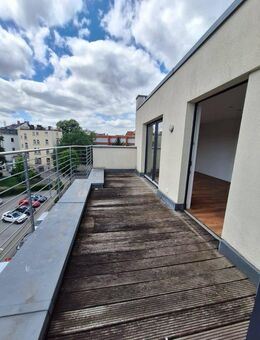 Über den Dächern von Aachen*** 2 Monate mietfrei Mieter streicht selbst - Aachen