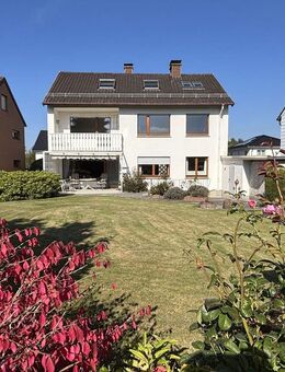 Fühlen Sie sich zu Hause: Einfamilienhaus in Stadtnähe! - Detmold
