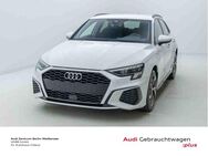 Audi A3, Sportback 40 TFSI e S-LINE, Jahr 2023 - Berlin