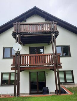 2-Zimmer-Dachgeschosswohnung mit Einbauküche in Höhn - Höhn