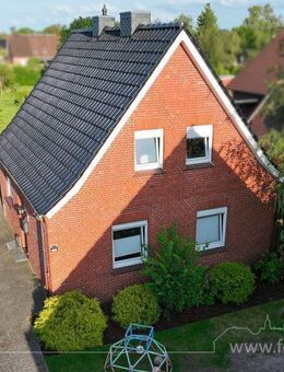 Junges Doppelhaus + teilmodernisiertes Einfamilienhaus + Bauplatz in Veenhusen - Moormerland