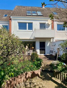 * charmantes Reihenhaus sucht Handwerker * - Rellingen