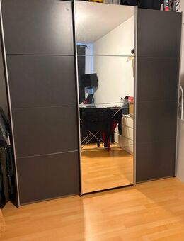 3 Türiger Schiebetürenschrank wegen Umzug abzugeben - Dresden