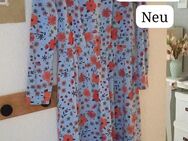 Maxikleid BPC neu, Gr.M ( 40/42), stretchig, hellblau mit orangen Blumen - Mülheim (Ruhr)