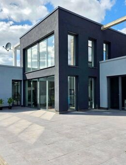 Lassen Sie Ihre Wohn(t)räume Realität werden - Highend Neubau-Villa auf großem Grundstück! - Burg (Sachsen-Anhalt)