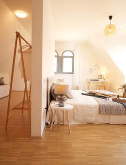 Hochwertige Maisonette-Wohnung mit Terrasse und nachhaltigem Energiekonzept - Radebeul