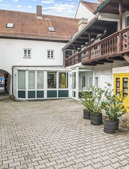 Ensembleschutz - Schmuckstück mit Zukunft - Wohnen und Arbeiten am Marktplatz Ortenburg - Ortenburg