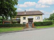 Zweifamilienhaus mit viel Potenzial und möglicher Einliegerwohnung in idyllischer Lage - Alfeld