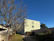 NÜRNBERG-ALTENFURT: TOP GEPFLEGTE 3-ZI-WOHNUNG MIT GROSSER LOGGIA UND EINBAUKÜCHE IM 2. OG OHNE LIFT - Nürnberg