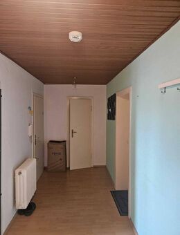Kapitalanlage: Vermietete 3 Zimmer DG Wohnung - Mönchengladbach