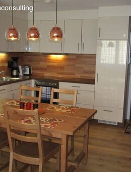 **CHARMANTE FERIENWOHNUNG am Rhein, sonnig, ruhig und 1A in Schuss** - Büsingen (Rhein)