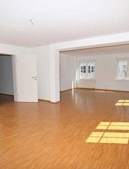 Ansprechende, großzügige 3-Zimmer-Stadtwohnung in Marktplatznähe - Freudenstadt