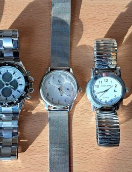 12 Uhren aus dem Familiennachlass - Wuppertal