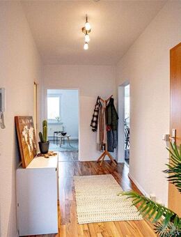 2-Raum-Wohnung mit Badewanne - Gera