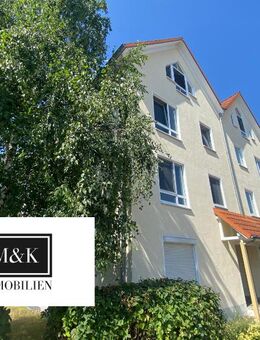 Frisch Saniert inkl. 2x PKW-Stellplätze, Einbauküche & Balkon - Magdeburg