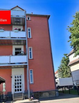 3 Raumwohnung im Erdgeschoss mit Carport-Stellplatz und Gartenmitnutzung - Gotha