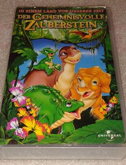 VHS: In einem Land vor unserer Zeit - Der geheimnisvolle Zauberstein... - Schwaan